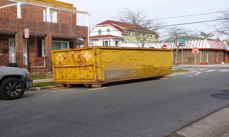 Practices for Environmentally Sustainable Dumpster Rental